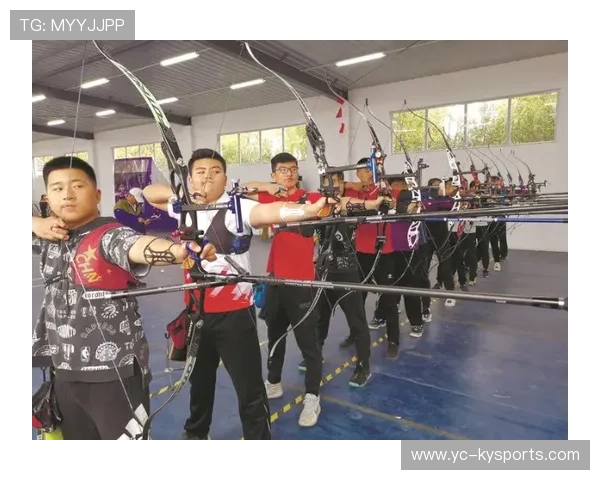 射箭俱乐部加强青少年训练场地的维护与安全巡查,射箭场馆 射箭俱乐部加强青少年训练场地的维护与安全巡查,射箭场馆